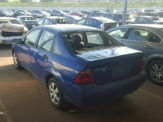 1FAFP34N85W133855 - 2005 FORD FOCUS ZX4 BLUE photo 3