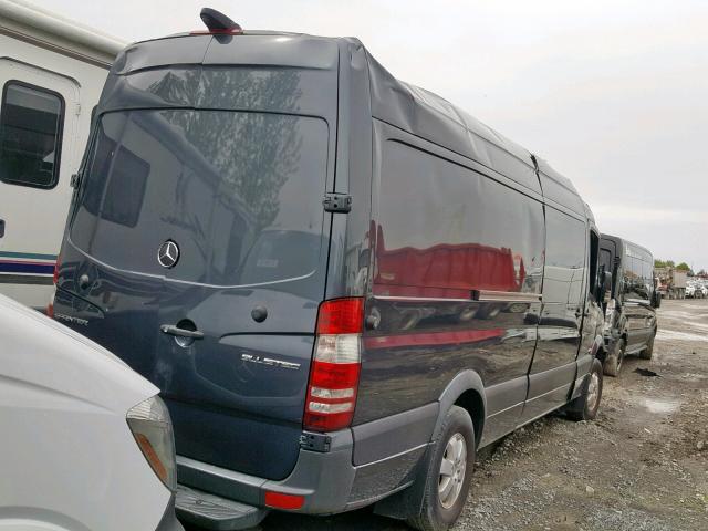 WD3BE8CCXFP142803 - 2015 MERCEDES-BENZ SPRINTER 2 GRAY photo 4