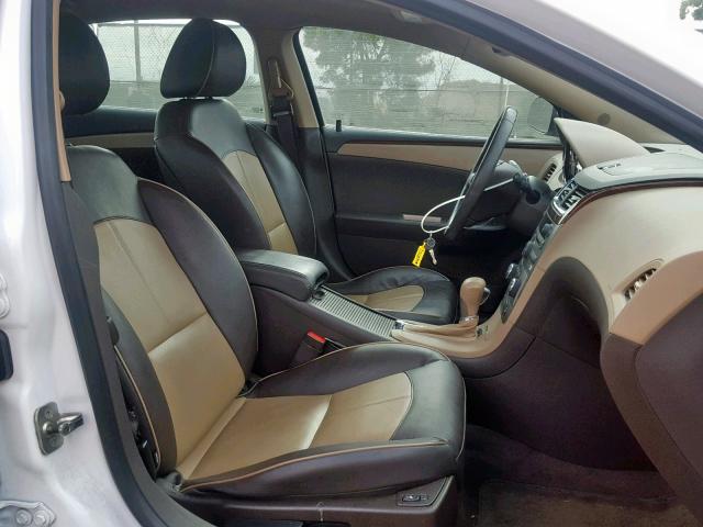 1G1ZE5E14BF273149 - 2011 CHEVROLET MALIBU LTZ 白色 照片 5