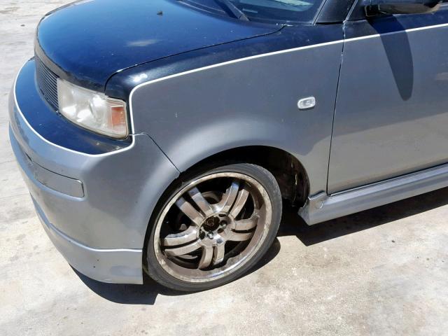 JTLKT324250198884 - 2005 TOYOTA SCION XB 双色 照片 9