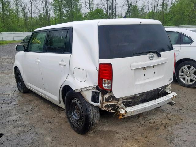 JTLZE4FE0CJ006189 - 2012 TOYOTA SCION XB WHITE photo 3