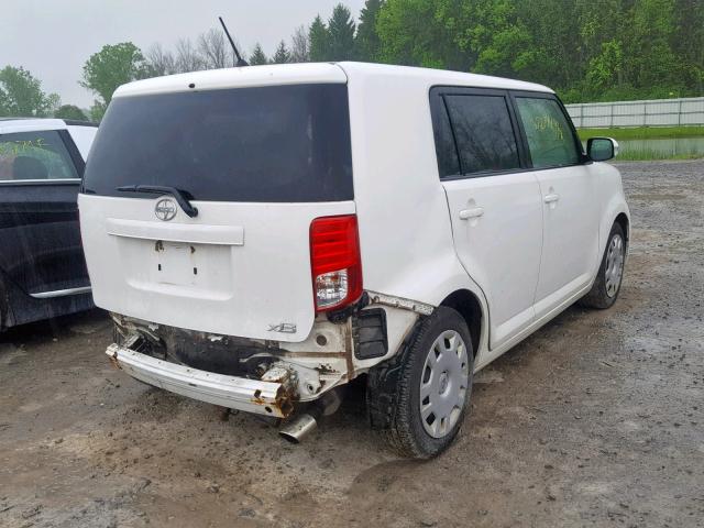 JTLZE4FE0CJ006189 - 2012 TOYOTA SCION XB WHITE photo 4