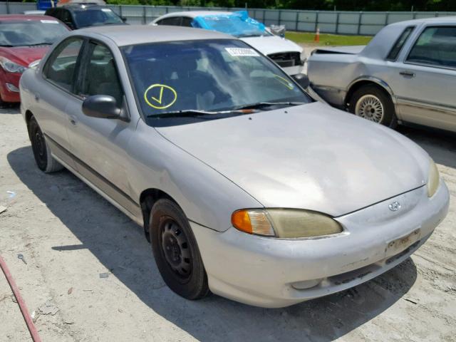 KMHJF24M2WU700675 - 1998 HYUNDAI ELANTRA SILVER photo 1