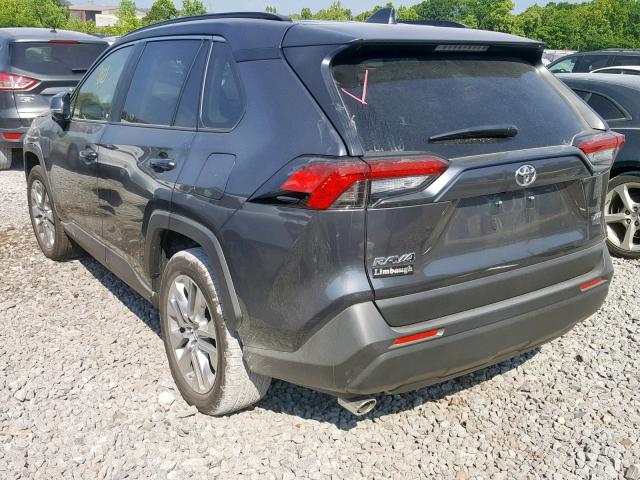 JTMC1RFV0KD014977 - 2019 TOYOTA RAV4 XLE P GRAY photo 3