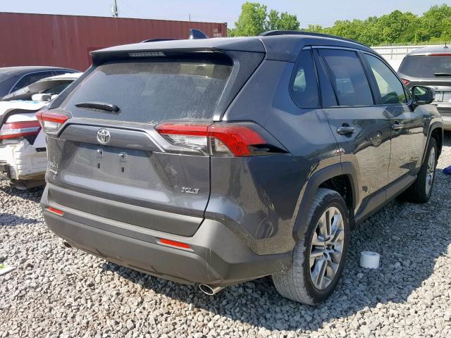 JTMC1RFV0KD014977 - 2019 TOYOTA RAV4 XLE P GRAY photo 4