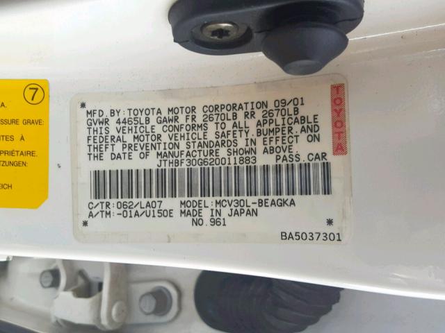 JTHBF30G620011883 - 2002 LEXUS ES 300 WHITE photo 10