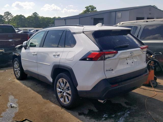 2T3C1RFV8KW012168 - 2019 TOYOTA RAV4 XLE P WHITE photo 3