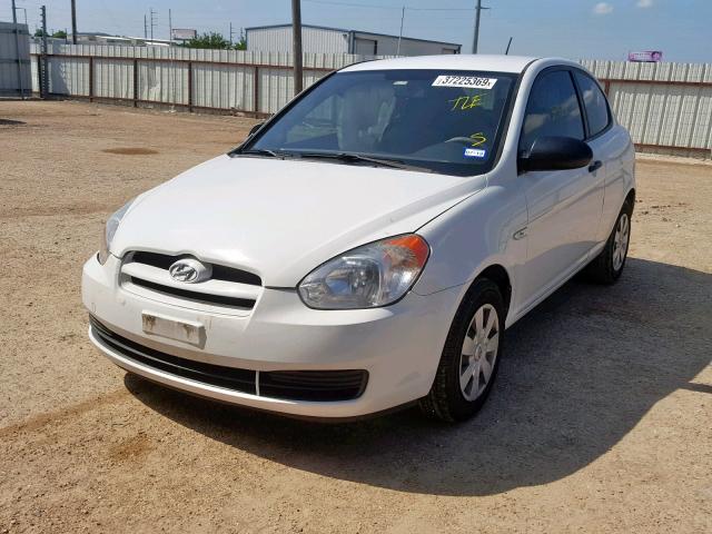 KMHCM36C57U024538 - 2007 HYUNDAI ACCENT GS WHITE photo 2