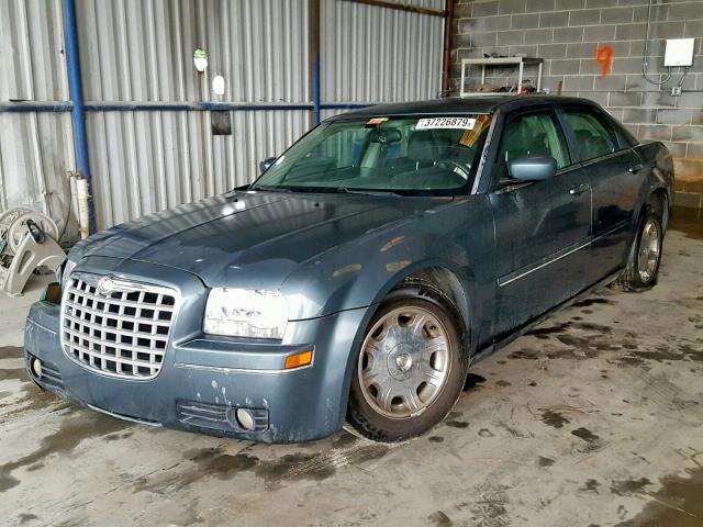 2C3JA53G15H626512 - 2005 CHRYSLER 300 TOURIN BLUE photo 2