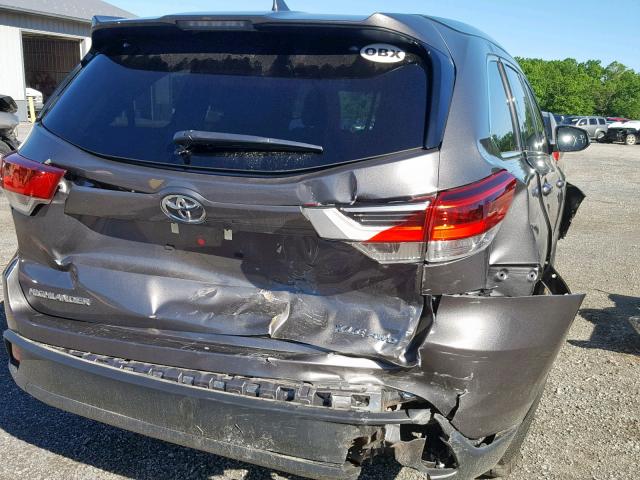 5TDJZRFH5HS459528 - 2017 TOYOTA HIGHLANDER GRAY photo 9