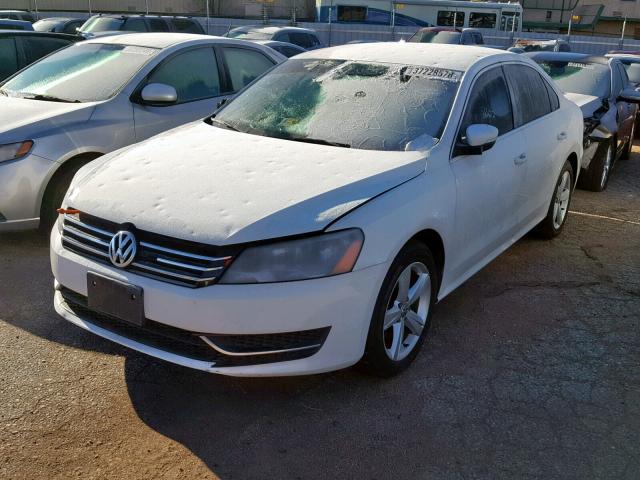 1VWBP7A39DC065193 - 2013 VOLKSWAGEN PASSAT SE WHITE photo 2