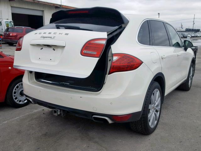 WP1AB2A29BLA44556 - 2011 PORSCHE CAYENNE S WHITE photo 4