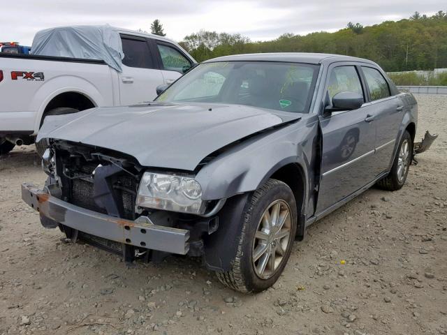 2C3LK53G97H615606 - 2007 CHRYSLER 300 TOURIN GRAY photo 2