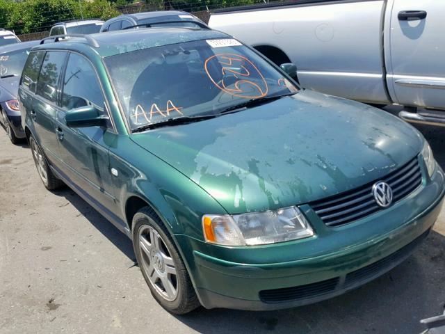 WVWLH63BX1E006754 - 2001 VOLKSWAGEN PASSAT GLX Yaşıl foto 1