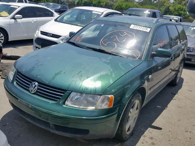 WVWLH63BX1E006754 - 2001 VOLKSWAGEN PASSAT GLX Yaşıl foto 2