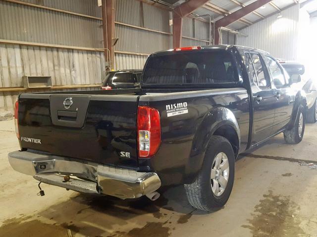 1N6AD09U89C412545 - 2009 NISSAN FRONTIER C BLACK photo 4