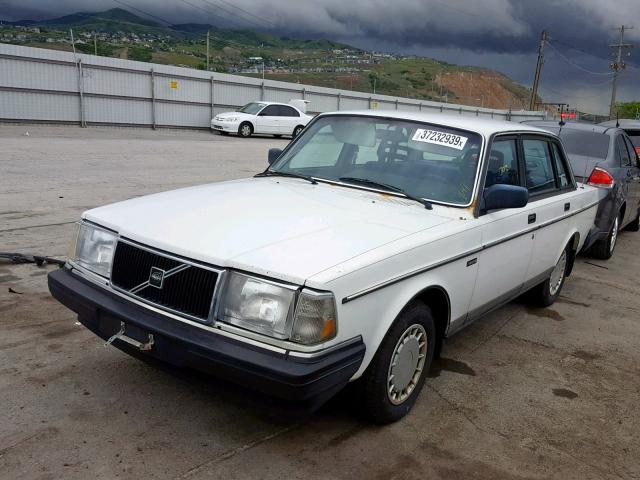 YV1AX8848H1231153 - 1987 VOLVO 244 DL WHITE photo 2