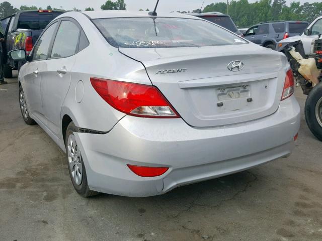 KMHCT4AE5GU953016 - 2016 HYUNDAI ACCENT SE SILVER photo 3