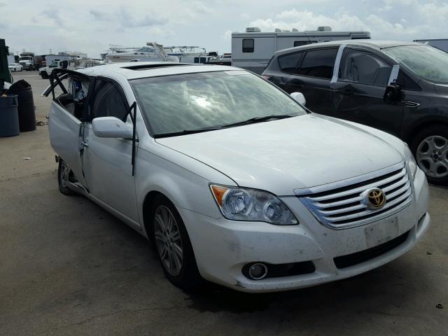 4T1BK36B88U298066 - 2008 TOYOTA AVALON XL WHITE photo 1