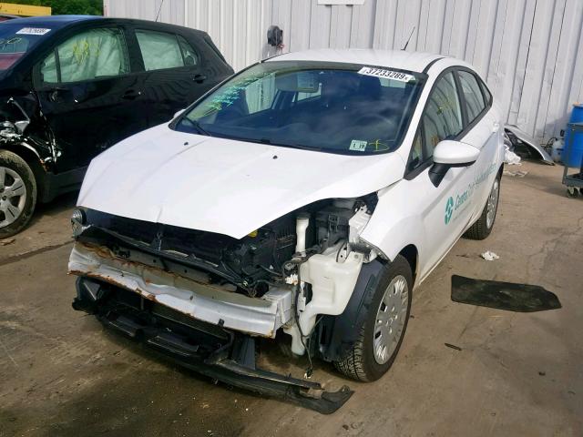 3FADP4AJ1EM147658 - 2014 FORD FIESTA S WHITE photo 2