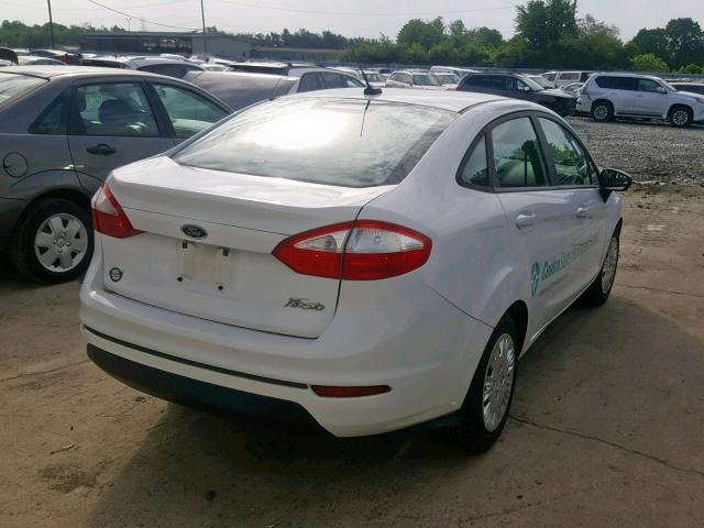 3FADP4AJ1EM147658 - 2014 FORD FIESTA S WHITE photo 4