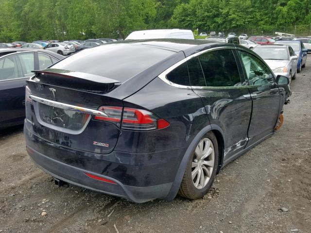 5YJXCDE44HF053614 - 2017 TESLA MODEL X BLACK photo 4