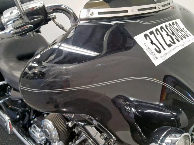 1HD1FC4388Y613942 - 2008 HARLEY-DAVIDSON FLHTCUI BLACK photo 11