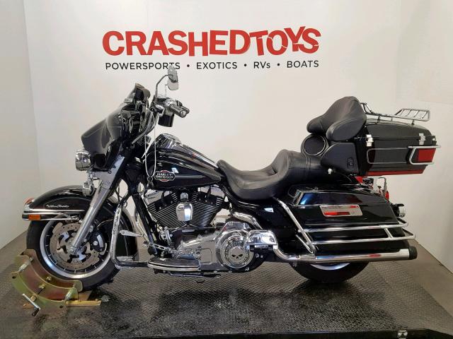 1HD1FC4388Y613942 - 2008 HARLEY-DAVIDSON FLHTCUI BLACK photo 3