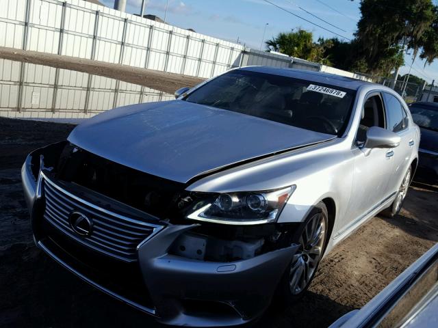 JTHBL5EF8F5135330 - 2015 LEXUS LS 460 SILVER photo 2