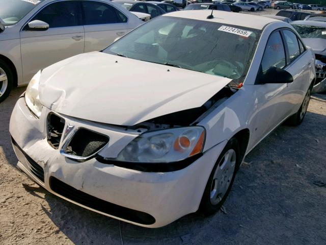 1G2ZF57B184261009 - 2008 PONTIAC G6 VALUE L WHITE photo 2