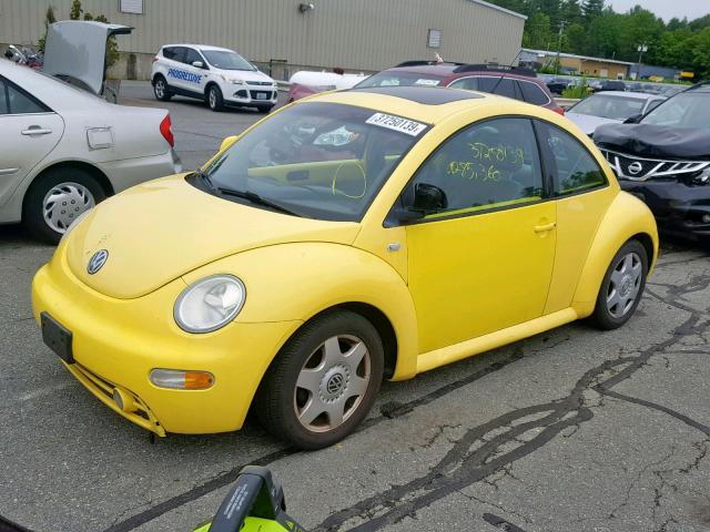 3VWCC21C0YM448348 - 2000 VOLKSWAGEN NEW BEETLE ყვითელი ფოტო 2