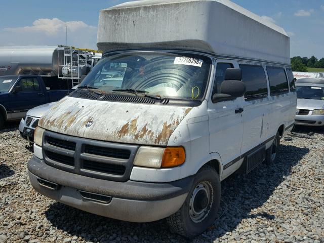 2B7LB31Z92K112416 - 2002 DODGE RAM VAN B3 WHITE photo 2