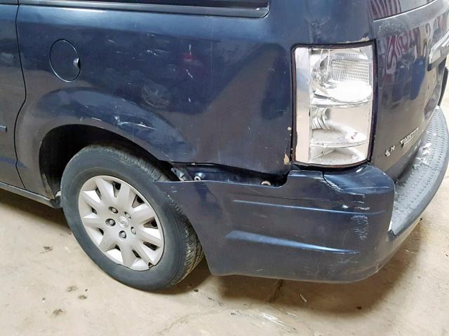 2A8HR44H18R817987 - 2008 CHRYSLER TOWN & COU BLUE photo 9