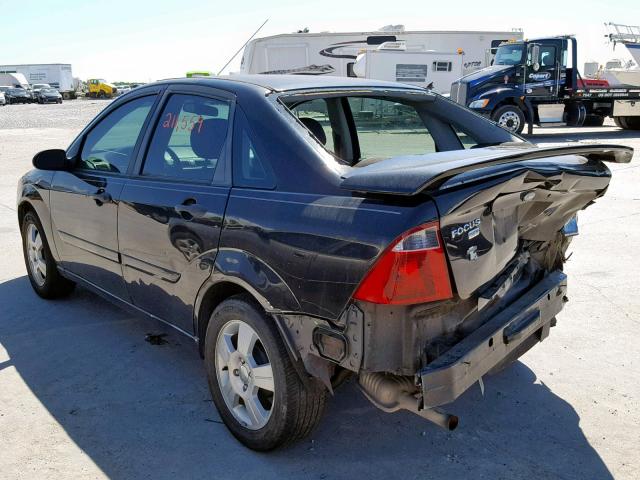 1FAHP34N47W295347 - 2007 FORD FOCUS ZX4 BLACK photo 3