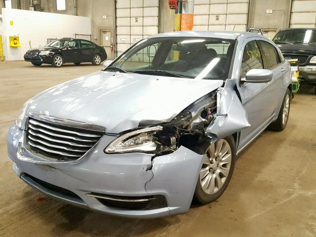 1C3CCBAG2DN721932 - 2013 CHRYSLER 200 LX BLUE photo 2