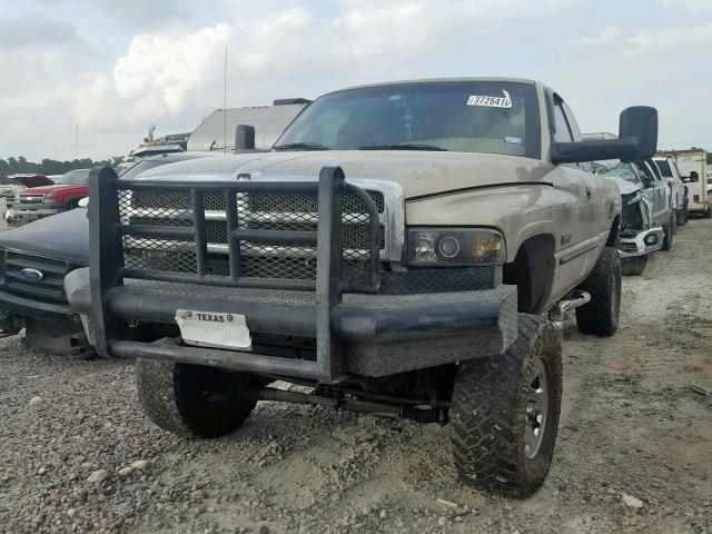 3B7KF23632M260427 - 2002 DODGE RAM 2500 GOLD photo 2