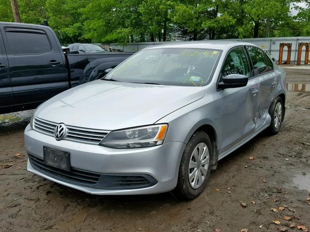 3VW2K7AJ9CM358148 - 2012 VOLKSWAGEN JETTA BASE SILVER photo 2