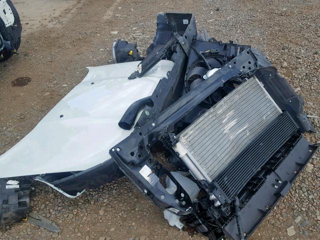 ZACCJBABXJPH53794 - 2018 JEEP RENEGADE S WHITE photo 9