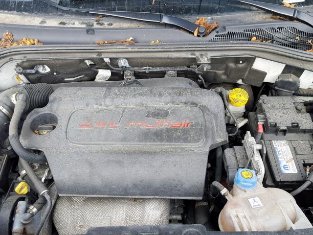 ZFBERFBT5G6B97413 - 2016 RAM PROMASTER 白色 照片 7