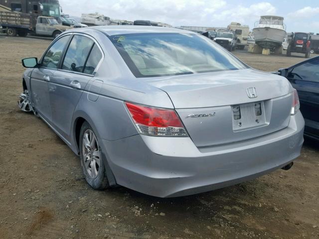 1HGCP26468A072276 - 2008 HONDA ACCORD LXP SILVER photo 3