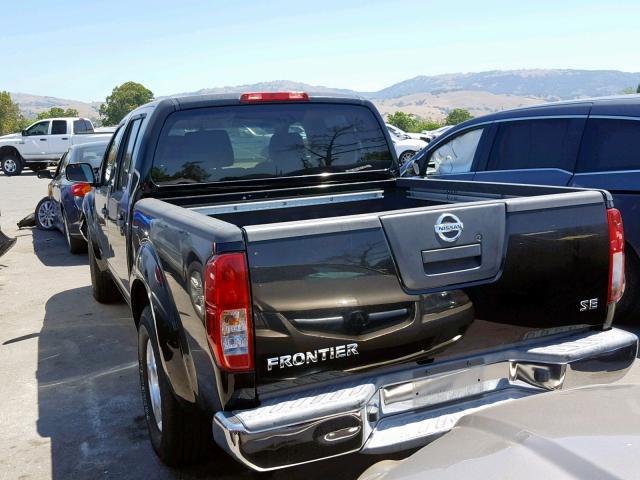 1N6AD07U17C423208 - 2007 NISSAN FRONTIER C BLACK photo 3