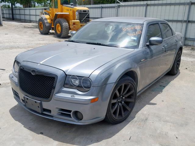 2C3LA73W36H362058 - 2006 CHRYSLER 300C SRT-8 GRAY photo 2