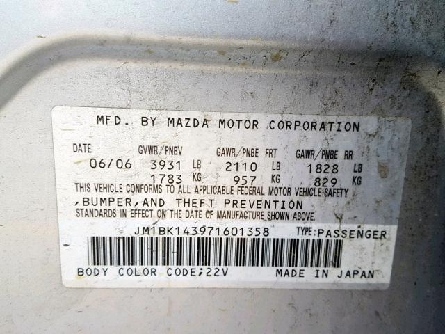 JM1BK143971601358 - 2007 MAZDA 3 HATCHBAC GRAY photo 10