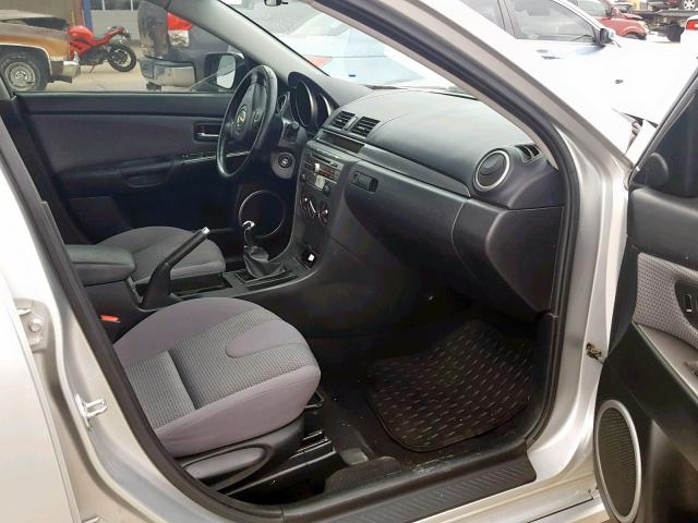 JM1BK143971601358 - 2007 MAZDA 3 HATCHBAC GRAY photo 5