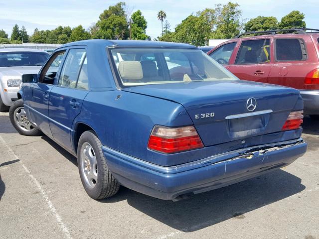 WDBEA32E9SC260331 - 1995 MERCEDES-BENZ E 320 BASE BLUE photo 3