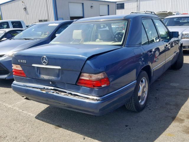 WDBEA32E9SC260331 - 1995 MERCEDES-BENZ E 320 BASE BLUE photo 4