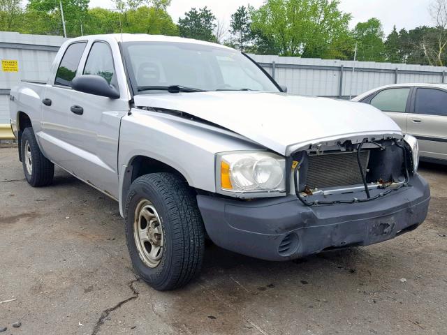 1D7HW28K76S635528 - 2006 DODGE DAKOTA QUA SILVER photo 1