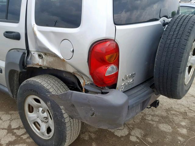 1J4GL48KX6W266192 - 2006 JEEP LIBERTY SP SILVER photo 9