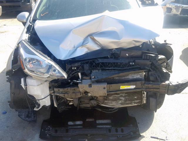 KNADM4A33G6621985 - 2016 KIA RIO LX SILVER photo 9