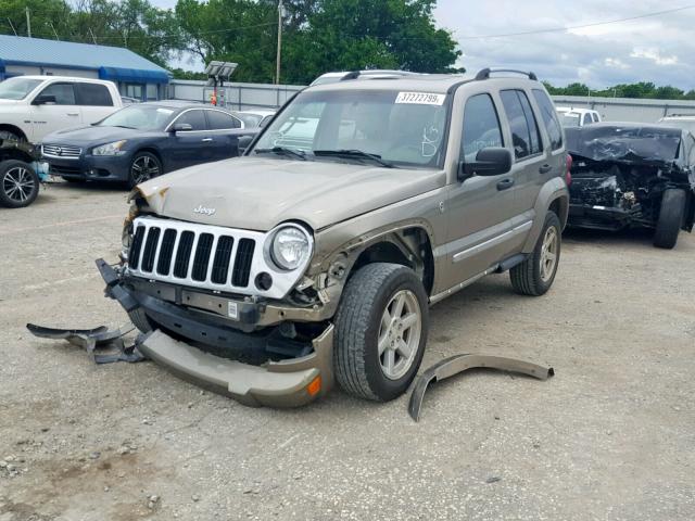 1J4GL58K06W126285 - 2006 JEEP LIBERTY LI GREEN photo 2